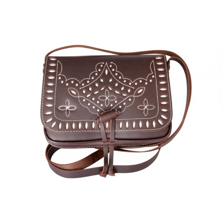 Bolso-bandolera de señora en piel marrón engrasado con fondo blanco